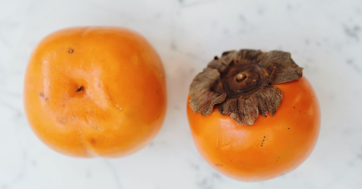 découvrez notre délicieuse recette de confiture de kaki, parfaite pour tartiner et savourer le goût sucré et fruité du persimmon.