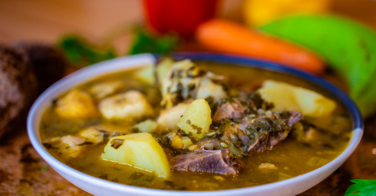 découvrez notre recette savoureuse de ragoût de porc, un plat réconfortant et facile à préparer, parfait pour les repas en famille.