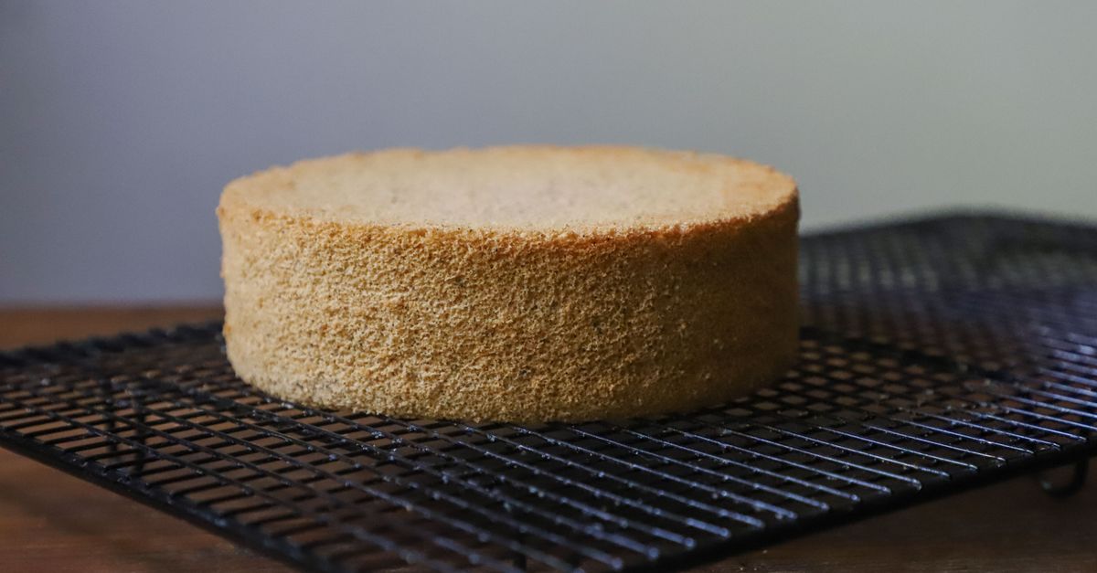 découvrez la recette traditionnelle du gâteau à la farine de riz, moelleux et sans gluten, parfait pour toutes les occasions.