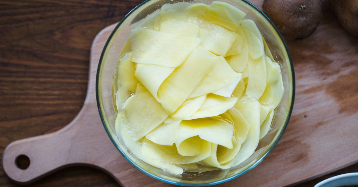 découvrez la recette facile et gourmande des sablé potatoes, des pommes de terre croustillantes à souhait, parfaites pour accompagner vos plats ou pour un apéritif réussi.