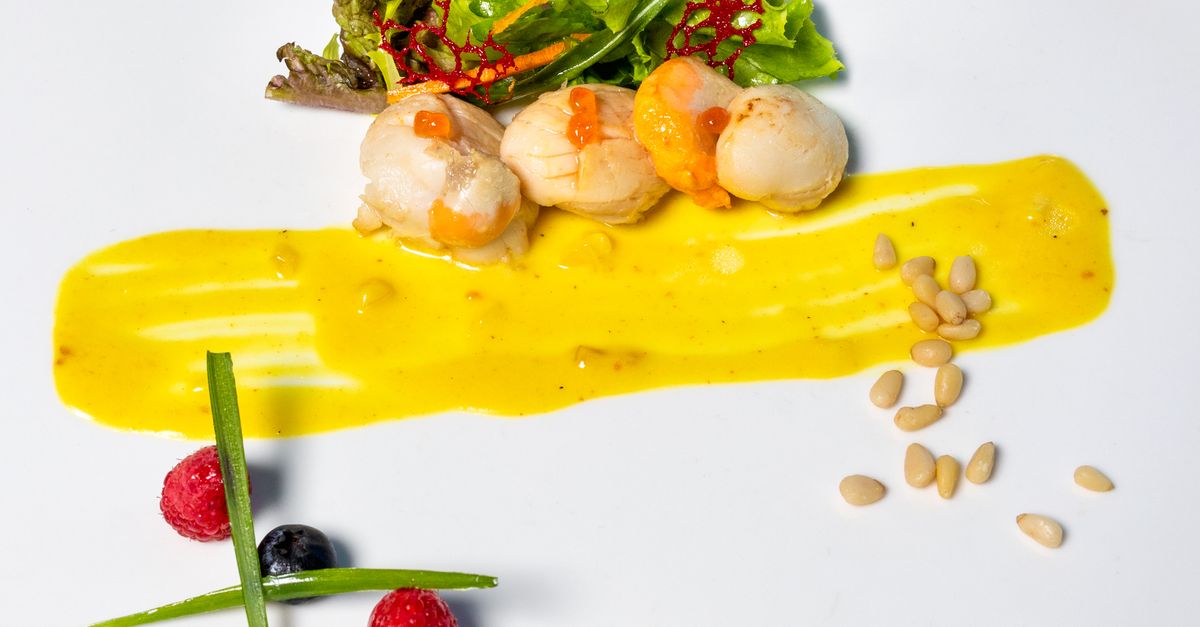 découvrez notre sélection de noix de saint-jacques fraîches et savoureuses, parfaites pour vos recettes gourmandes et raffinées.