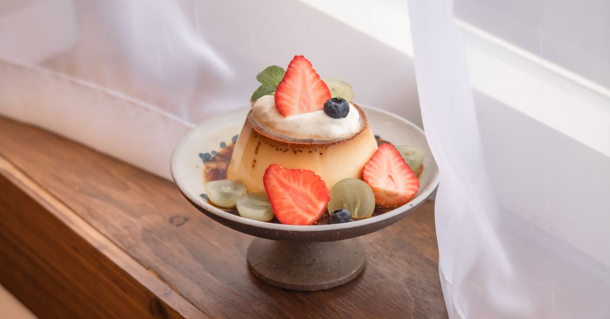 découvrez notre recette facile et délicieuse de flan au yaourt, un dessert léger et crémeux parfait pour toutes les occasions.