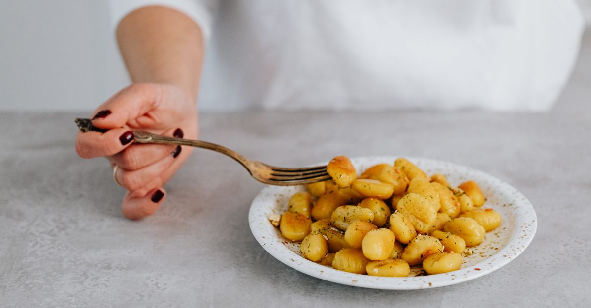 Accueil 13 découvrez notre recette facile et délicieuse de gnocchi gratinés, parfaits pour un repas convivial et réconfortant.