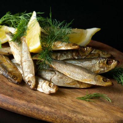 découvrez comment cuisiner du poisson parfaitement croustillant et sain grâce à la friteuse à air. recettes faciles et conseils pour un repas rapide et savoureux.