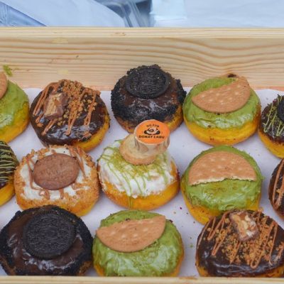 découvrez nos délicieux donuts aux pommes, alliant douceur fruitée et gourmandise pour un plaisir sucré irrésistible.