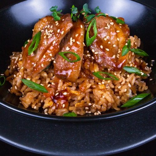 Nasi goreng au poulet : recette traditionnelle indonésienne à découvrir