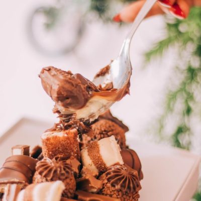découvrez des recettes irrésistibles de desserts au chocolat, riches en saveurs et faciles à préparer pour toutes les occasions gourmandes.