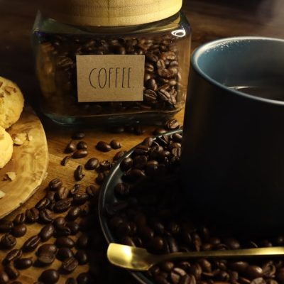 découvrez nos délicieux cookies à la noix de coco et aux amandes, une gourmandise croustillante et savoureuse parfaite pour toutes les envies sucrées.