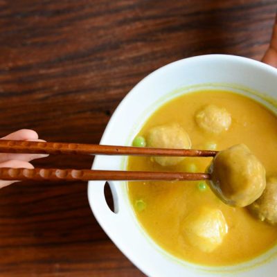 découvrez une recette savoureuse de curry de poisson, alliant épices exotiques et fraîcheur marine pour un plat réconfortant et parfumé.