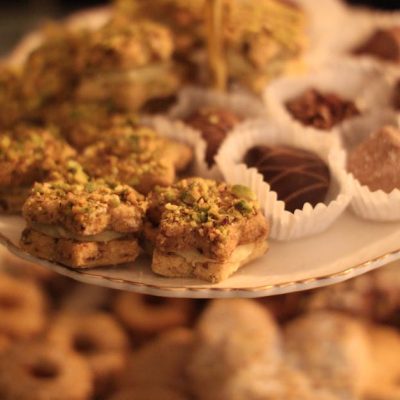 découvrez la recette facile et délicieuse des sablés maison à la pistache, parfaits pour un goûter gourmand et raffiné.
