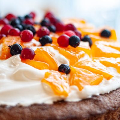 découvrez notre recette de gâteau moelleux, facile et rapide à préparer pour un dessert délicieux et fondant.