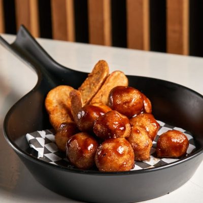 découvrez comment préparer de délicieuses pommes de terre nouvelles sautées à la poêle, croustillantes à l'extérieur et fondantes à l'intérieur, parfaites en accompagnement de vos plats.