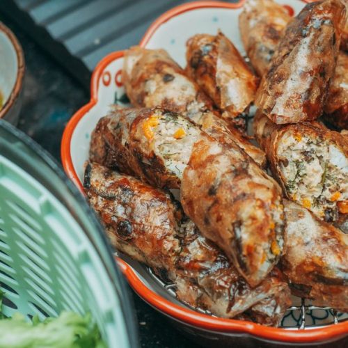 Comment préparer des rouleaux de printemps frais et savoureux