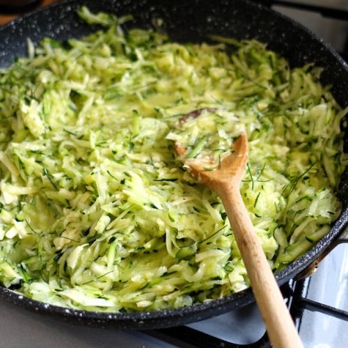 Risotto à la courgette et chorizo : une recette savoureuse et facile à préparer